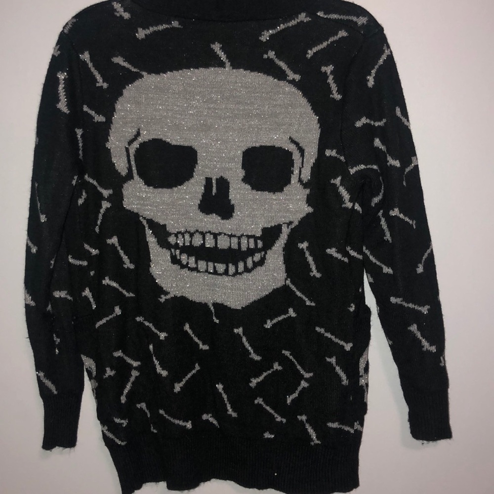 Knit Skull Cardigan Halloween